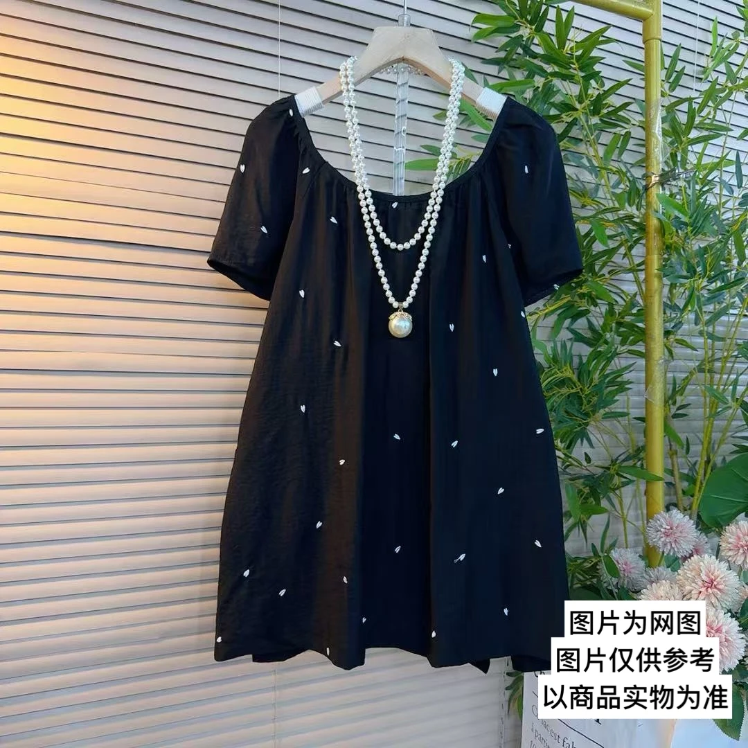 夏季刺绣桃心短袖时尚大码女装