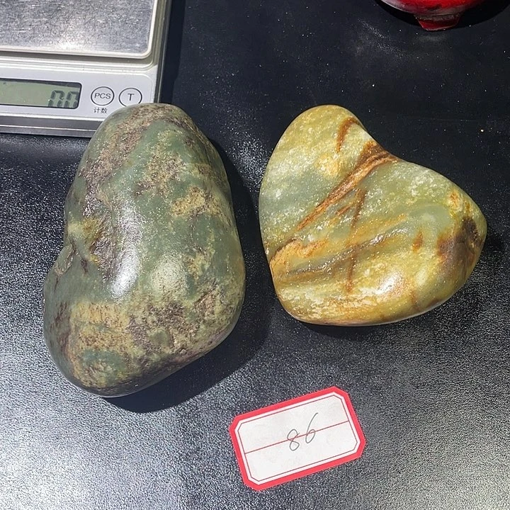和田玉未镶嵌颈饰86