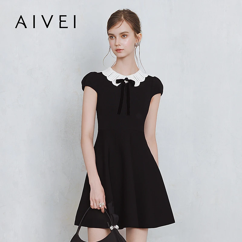 AIVEI欣贺艾薇2025夏季新名媛千金包肩袖黑色针织连衣裙S725401A