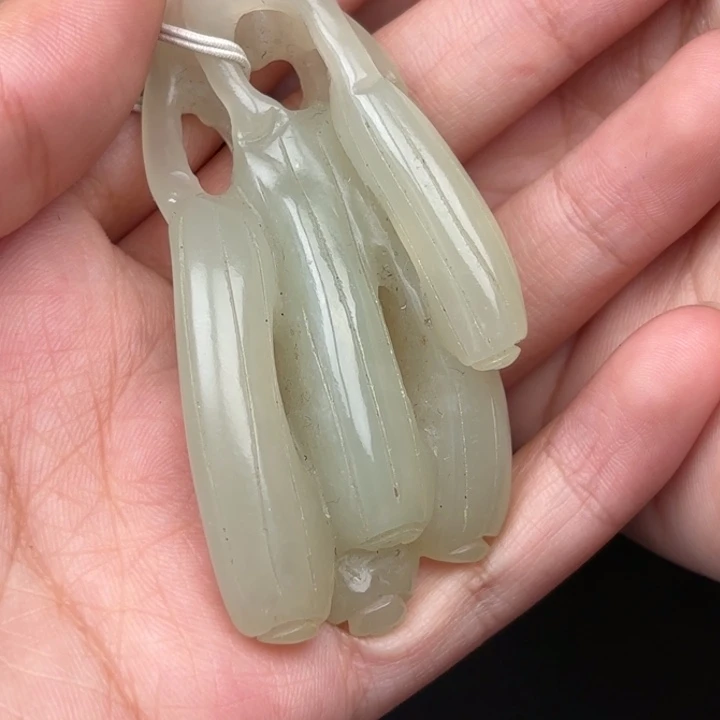 未镶嵌和田玉挂件