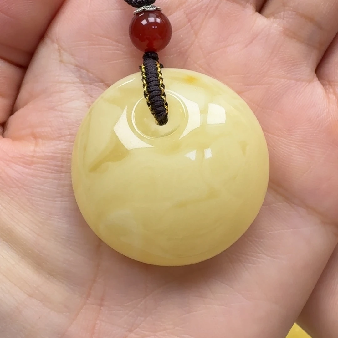 琥珀未镶嵌珠宝奇石吊坠