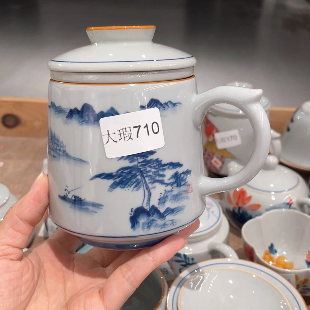 釉下手绘茶具微瑕