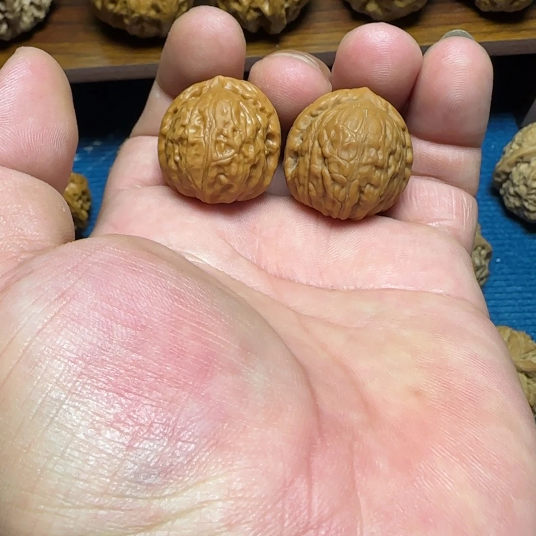 F***C吊坠文玩核桃全品28平谷舍利子