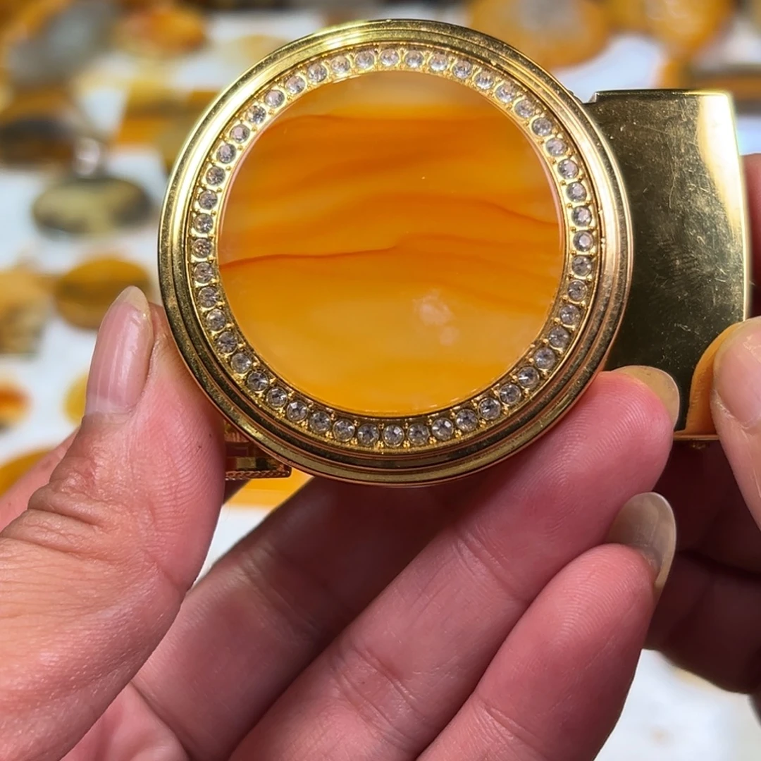 合金石英质玉（黄龙玉）颈饰