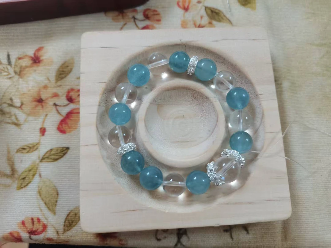 天然水晶海蓝宝搭配白水晶设计水晶手串