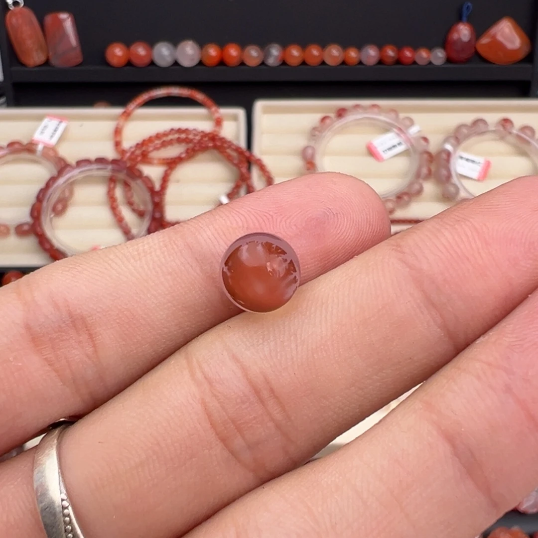 南红玛瑙未镶嵌川料圆珠8.8mm