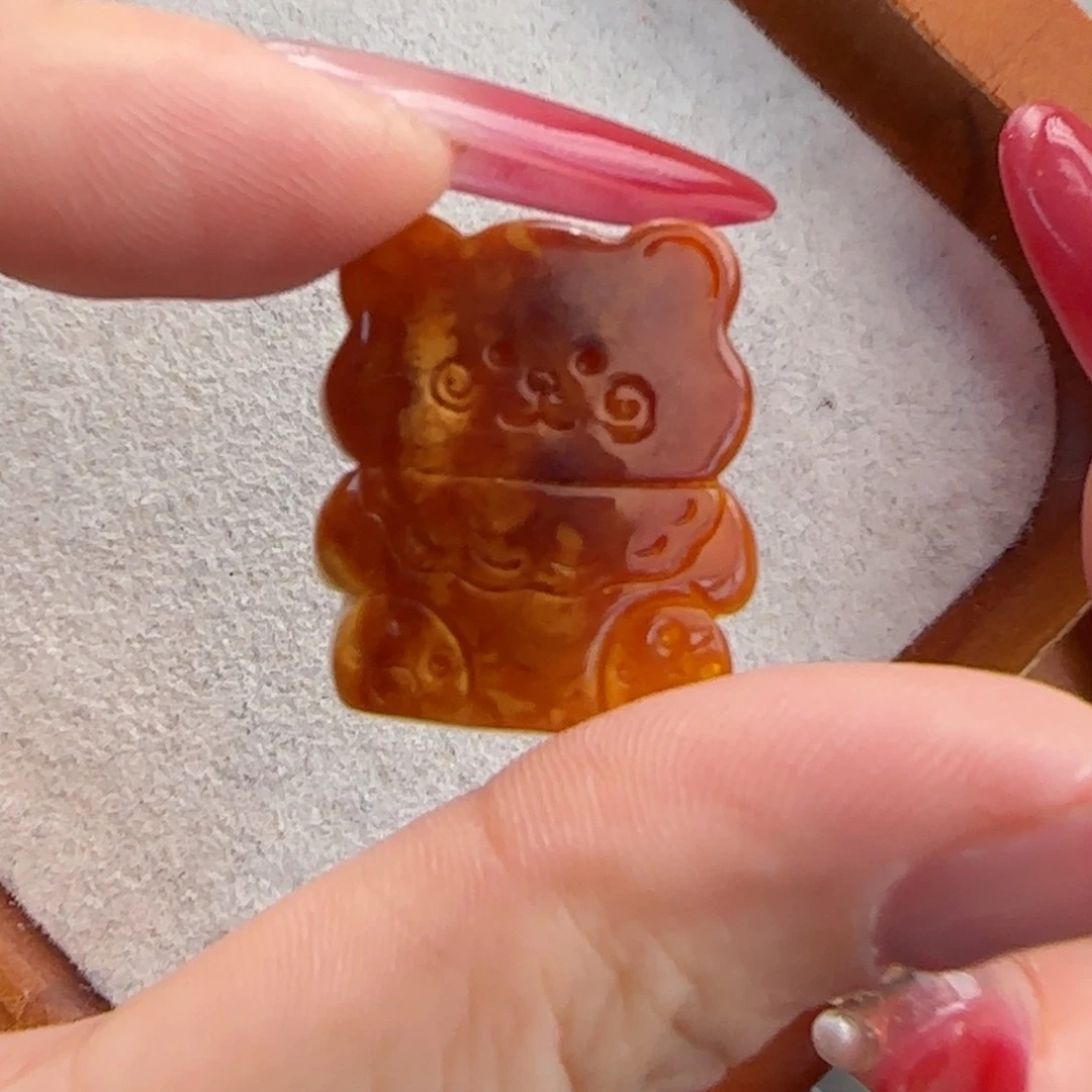 蜜蜡未镶嵌珠宝奇石