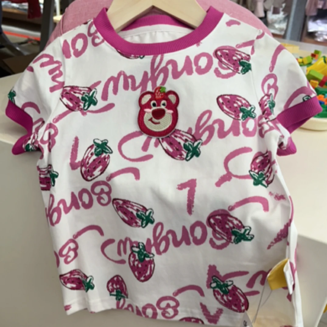 达巴2025新款圆领夏季卡通动漫印花宽松T恤女孩印花