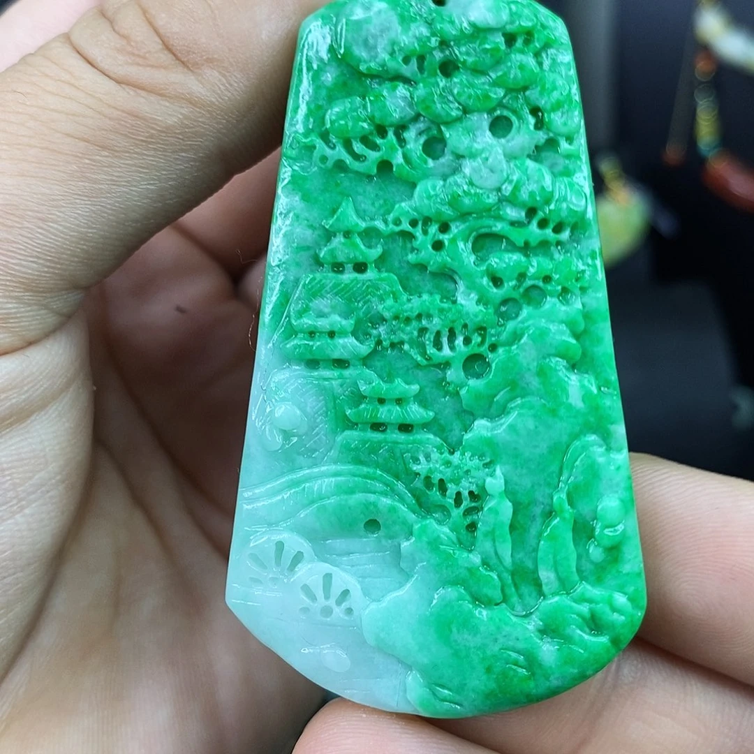 颈饰未镶嵌翡翠吊坠