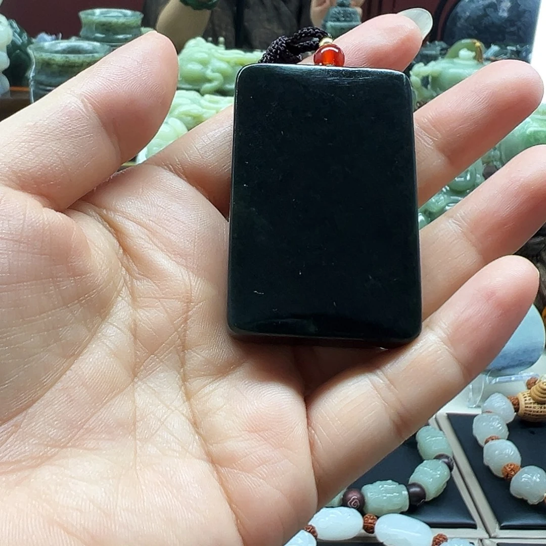 未镶嵌和田玉挂件
