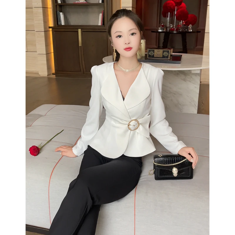 格润雅轻奢时髦外套女2025新款时尚设计感别致独特显瘦长袖上衣