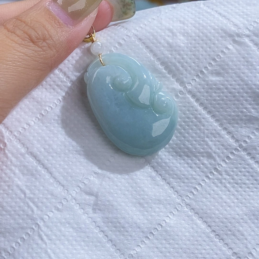 翡翠未镶嵌颈饰7060