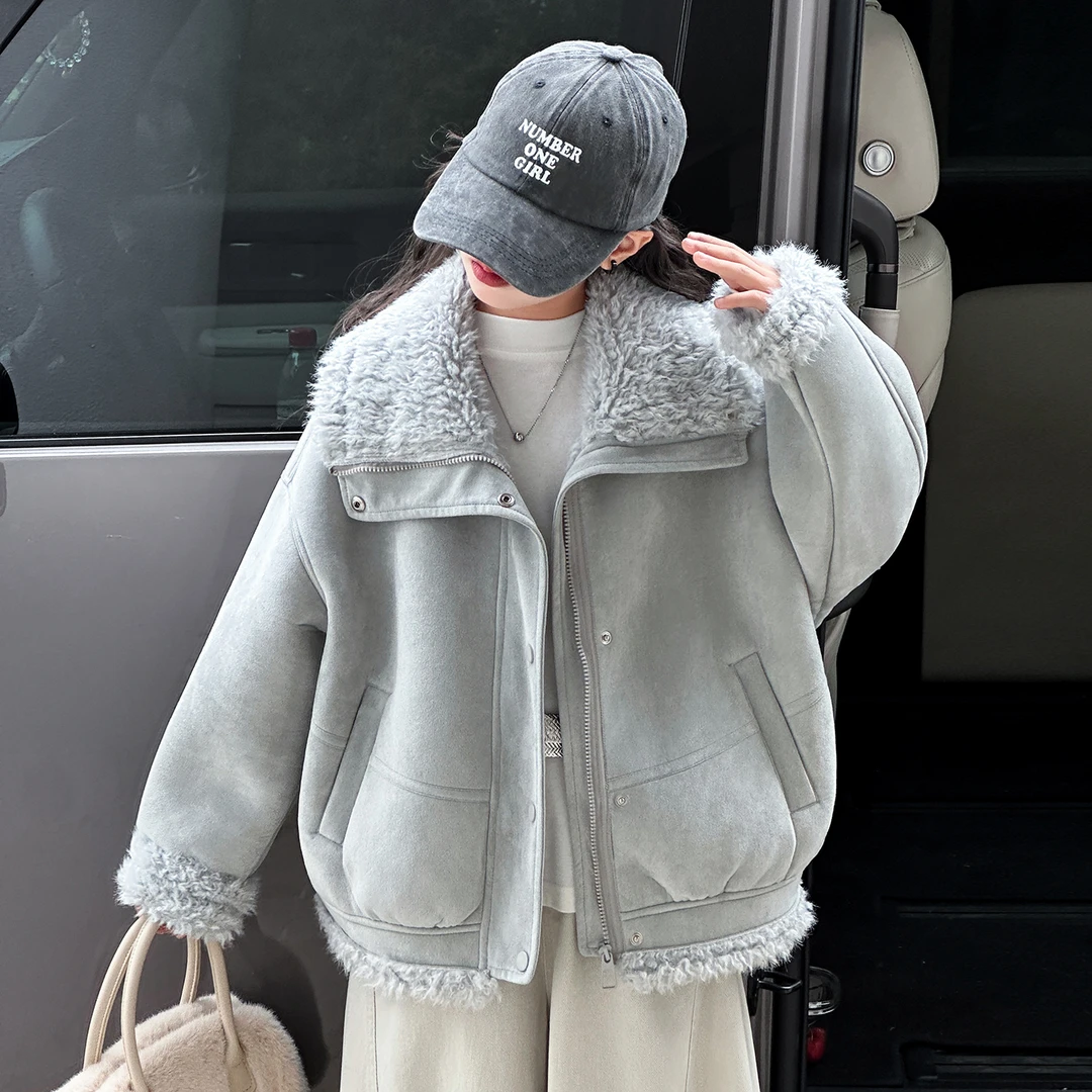 女童皮毛一体外套秋冬2025新款儿童加绒加厚冬装洋气韩系初冬上衣