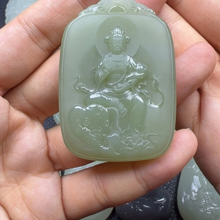 和田玉未镶嵌珠宝奇石