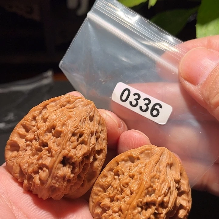 吊坠文玩核桃42南疆石