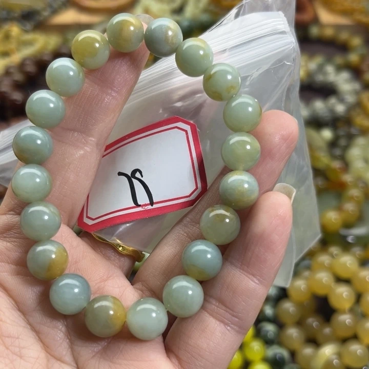 赵***บ未镶嵌蛇纹石玉手链