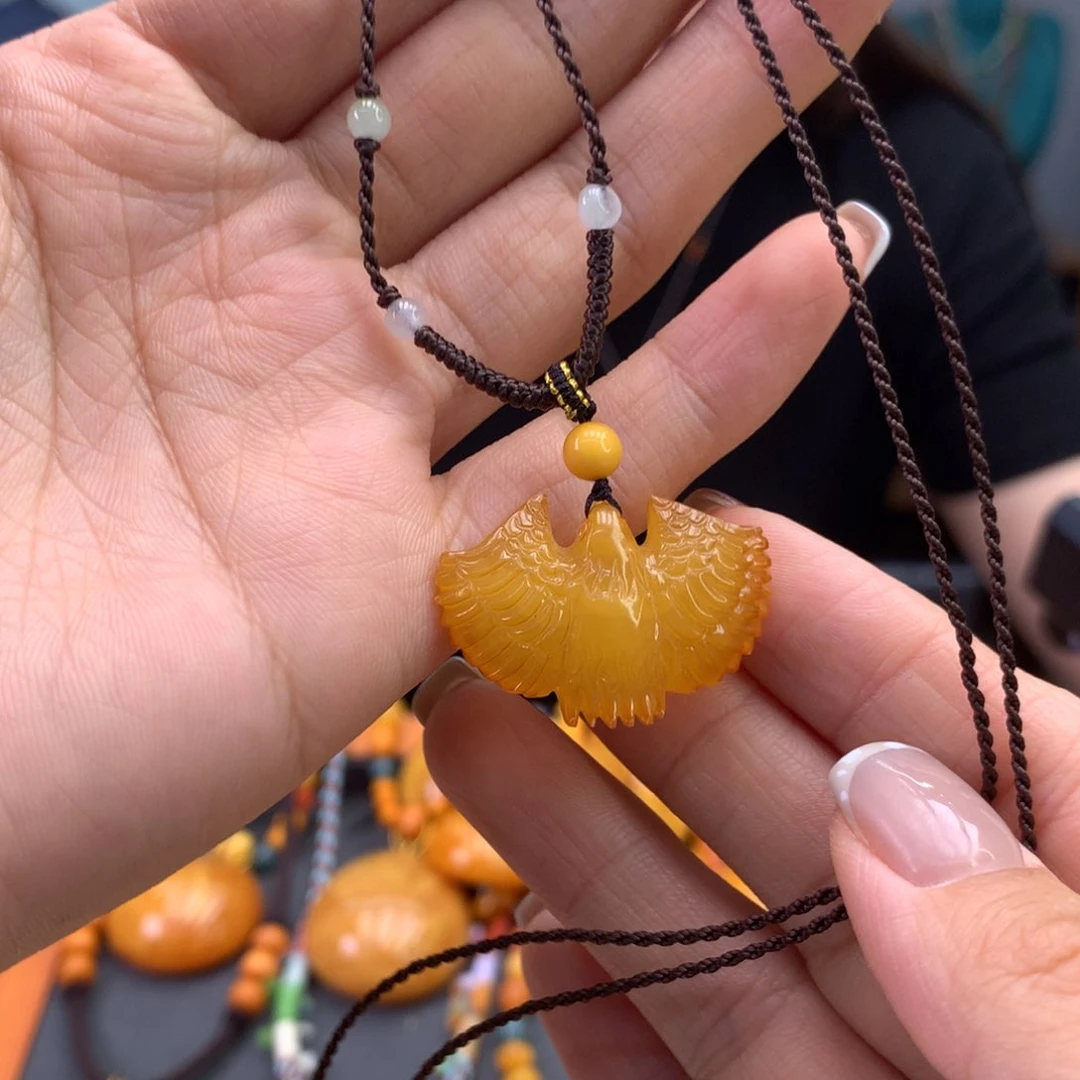 未镶嵌颈饰蜜蜡天然