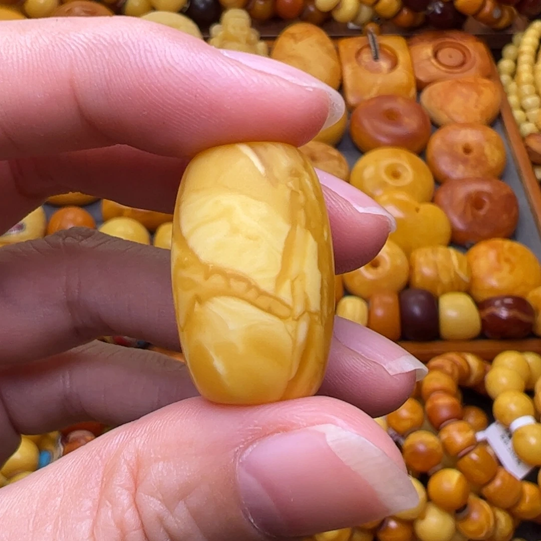 琥珀未镶嵌珠宝奇石16.4加