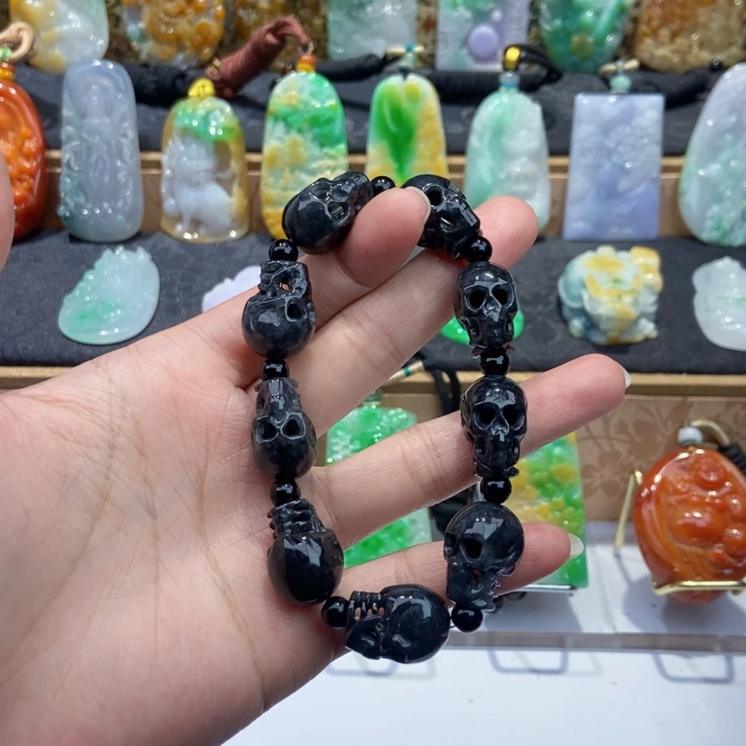 定制翡翠未镶嵌手串