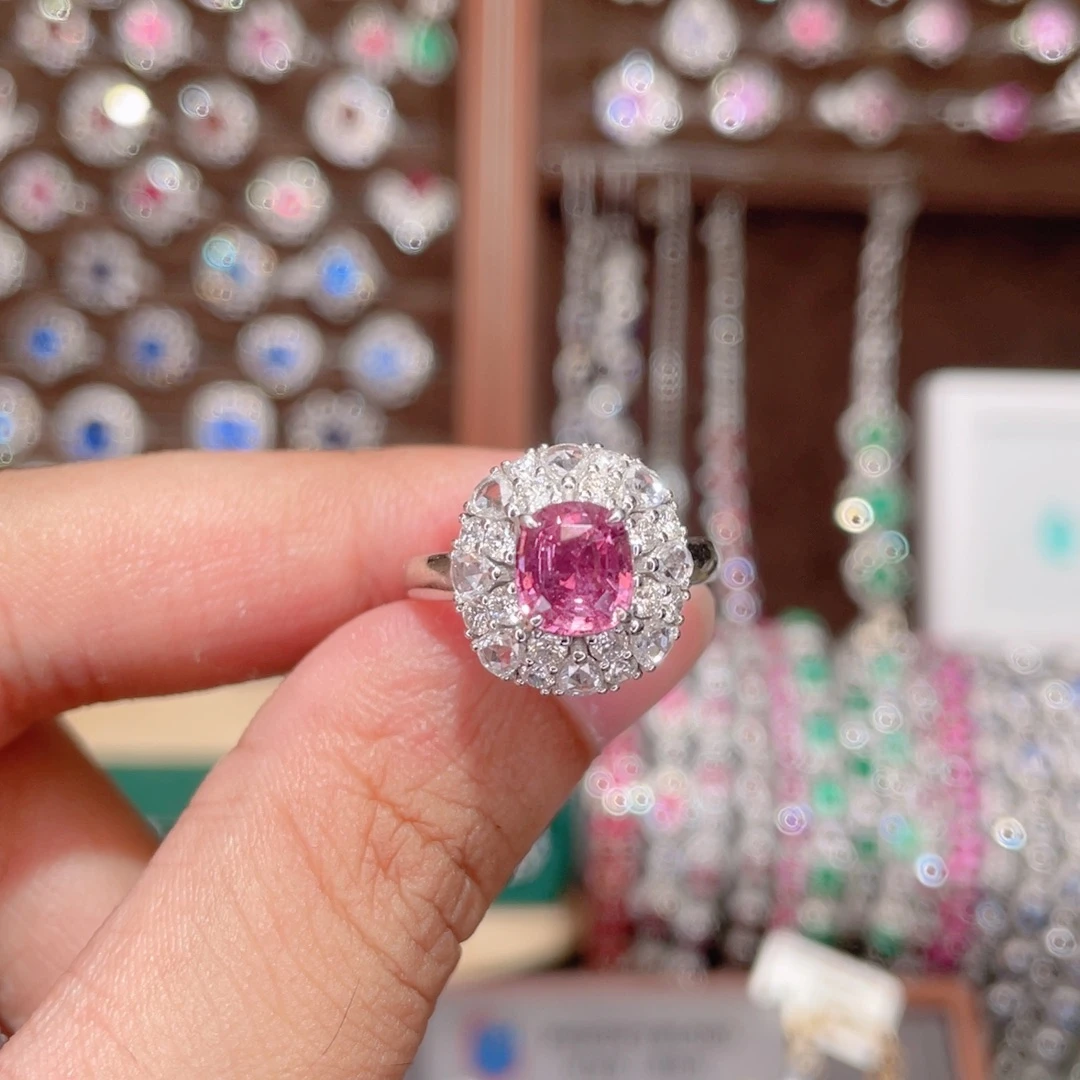 戒指彩色蓝宝石18K金镶嵌1.57ct 无烧