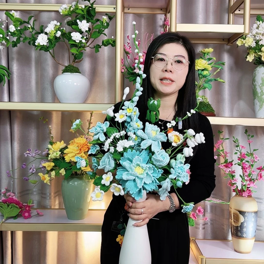 手工钩织设计大花束