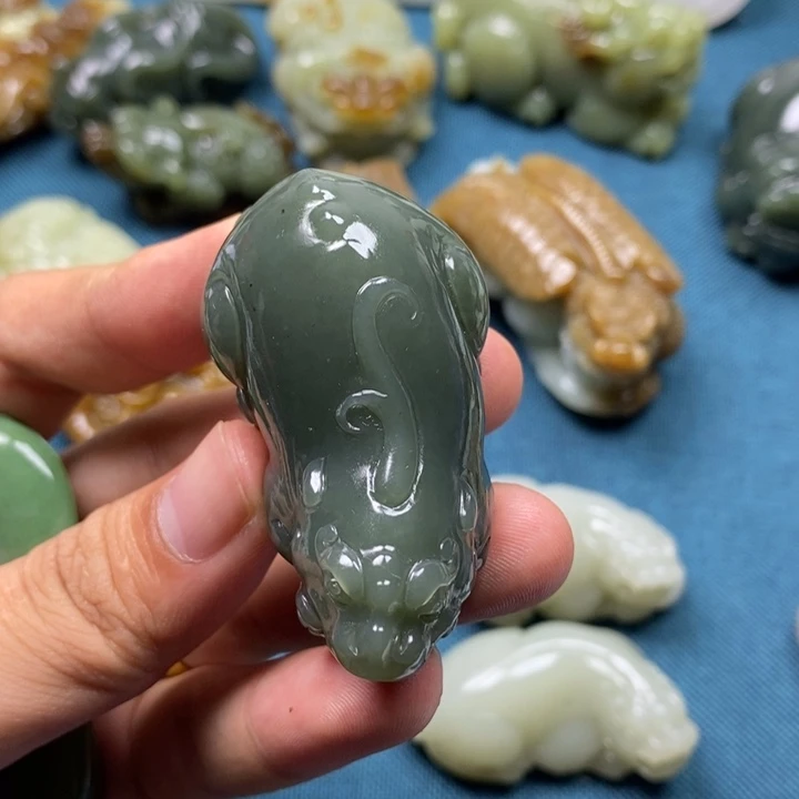 粉***龟未镶嵌和田玉把件
