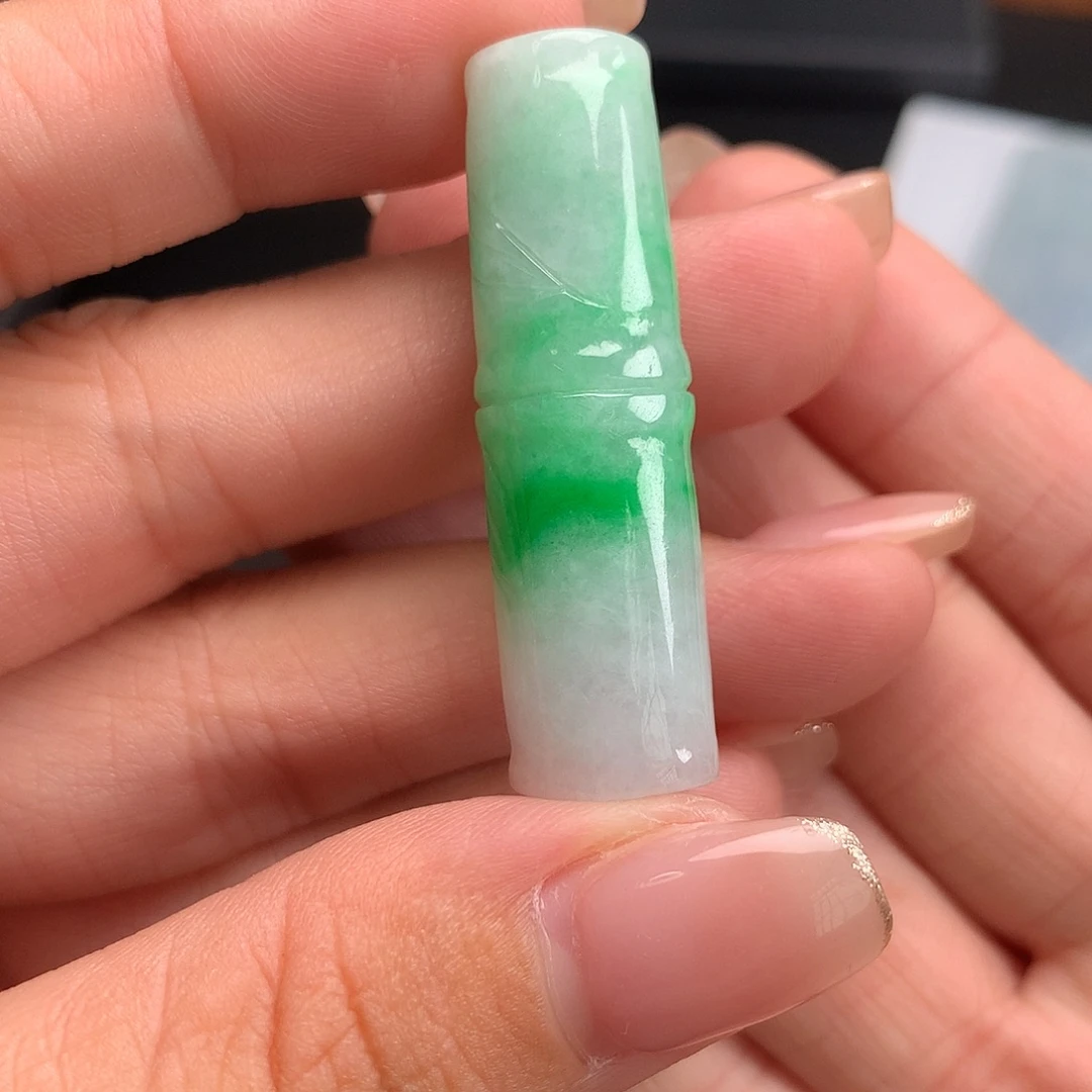 颈饰未镶嵌翡翠竹节