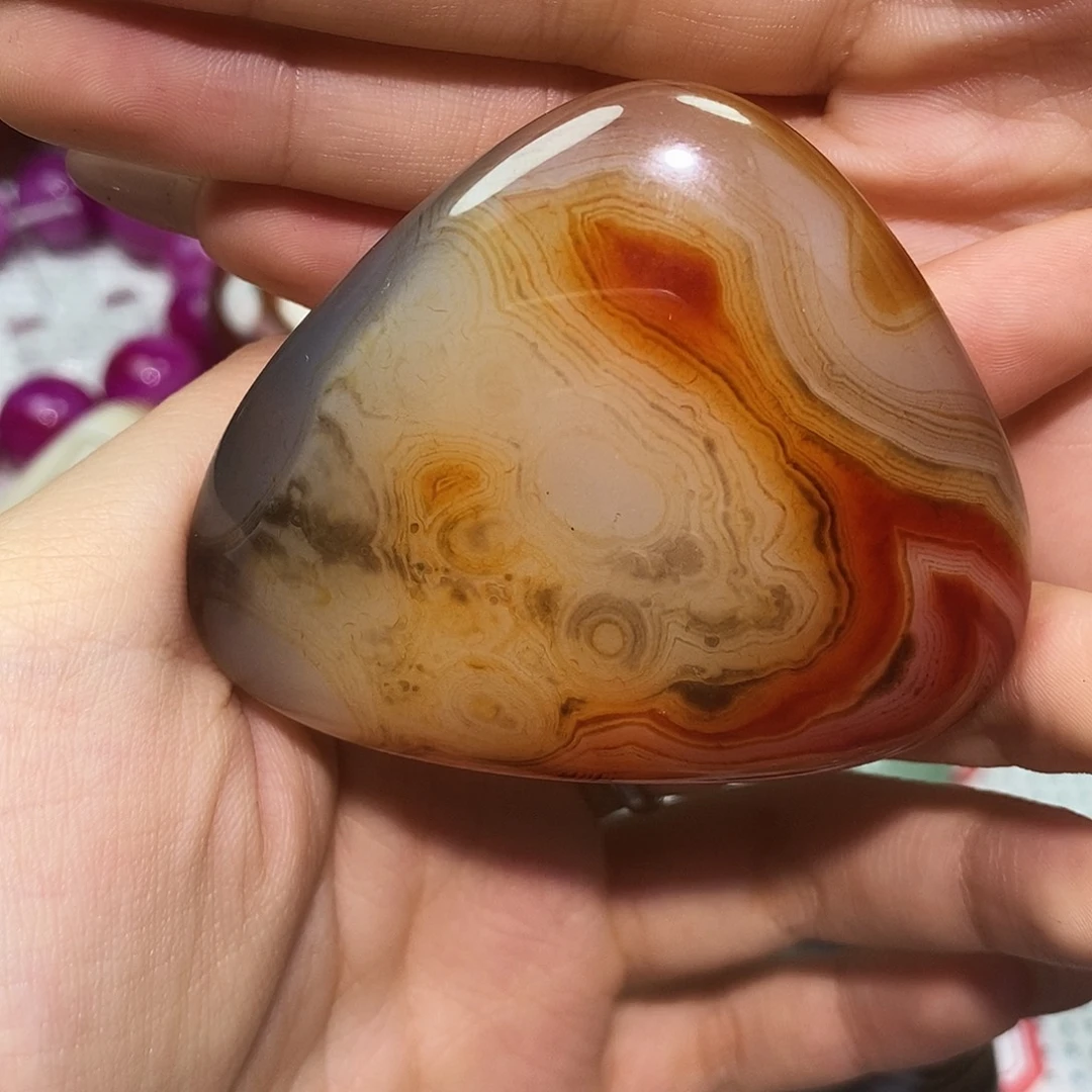 陈***尘未镶嵌玛瑙/玉髓珠宝奇石