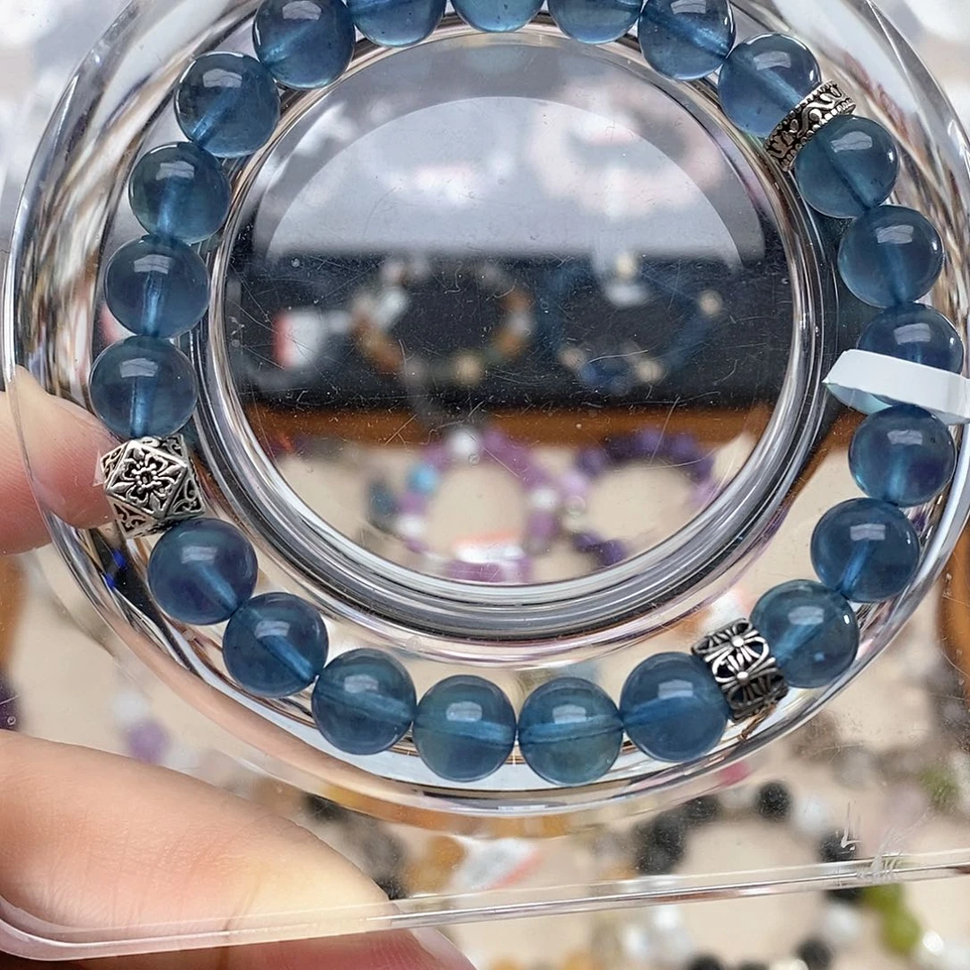 水晶手链未镶嵌我***?魔鬼蓝海蓝宝8