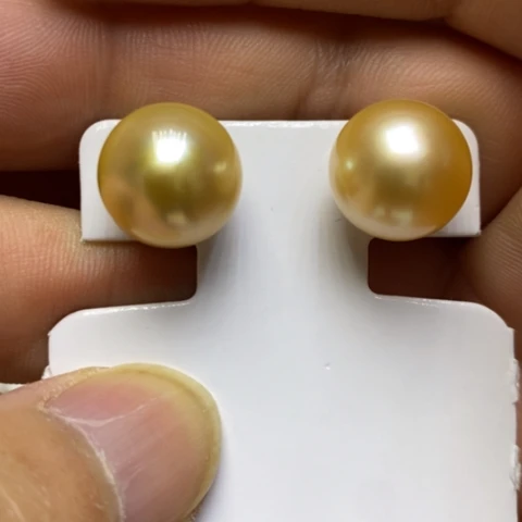 海水珍珠18K金镶嵌耳饰