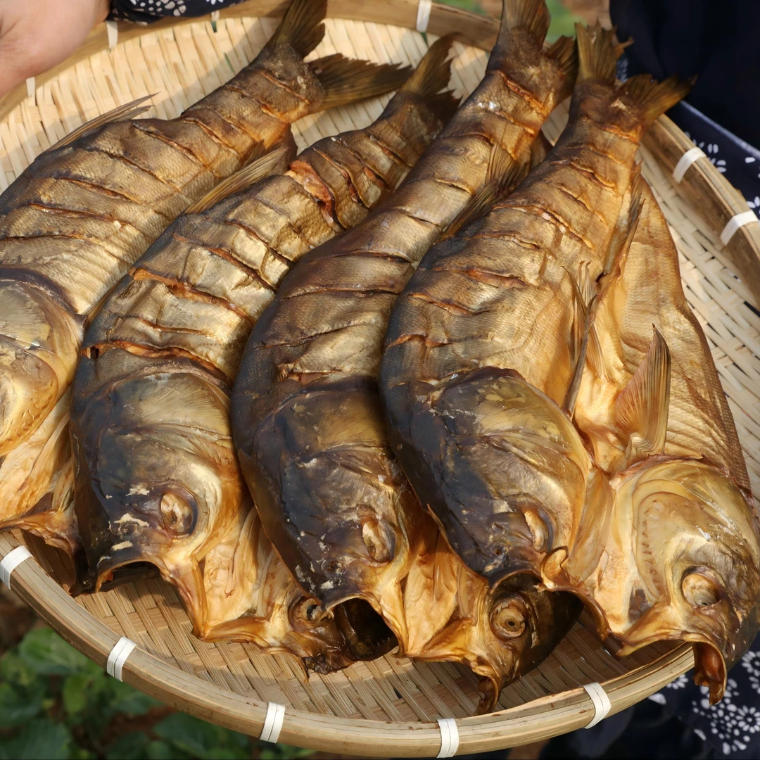 湖南米糠手撕腊鲢鱼