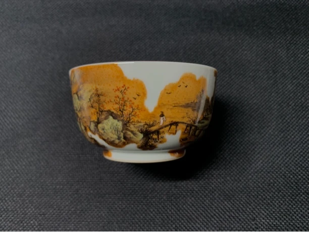 江西省高级工艺美术师王钢手绘釉上青绿山水主人杯宋画风格品茗杯