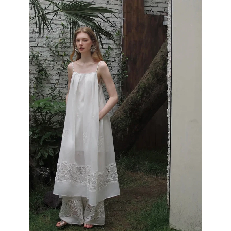 2025夏季新款法式高级感无袖镂空吊带背心女配高腰显瘦休闲阔腿裤