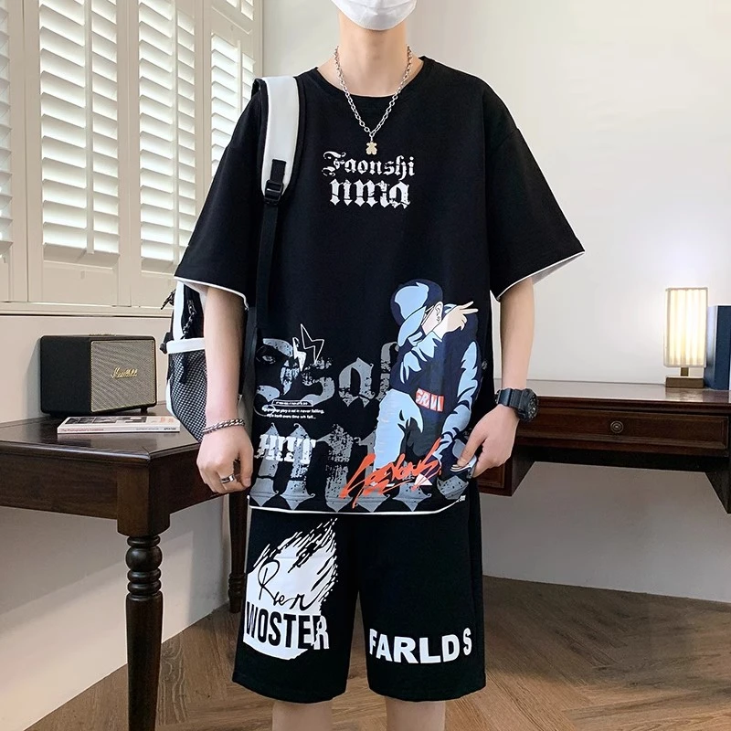 冰丝运动短袖套装男夏季休闲宽松大码青少年百搭t恤短裤一套搭配
