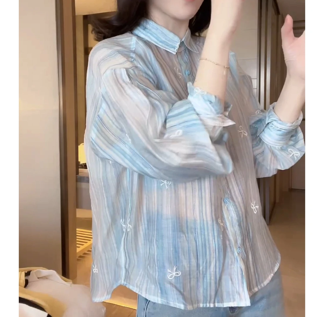 2025新款设计感百搭气质蓝白条纹蝴蝶结刺绣衬衫LK2501153