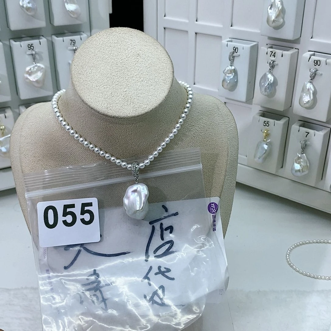 淡水珍珠颈饰合金