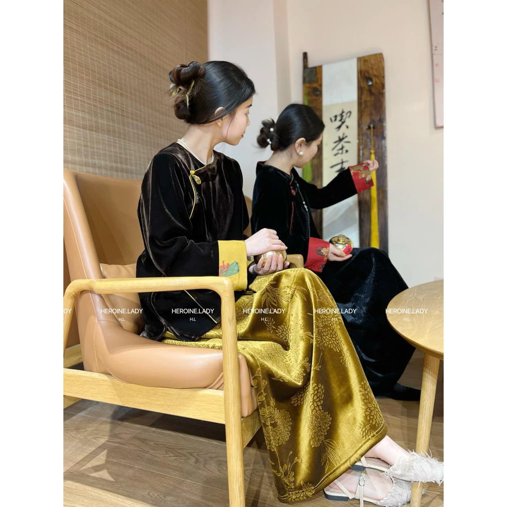 【阅山】HL新中式丝绒加绒浮雕花朵松紧腰半身裙长裙百搭秋冬国风