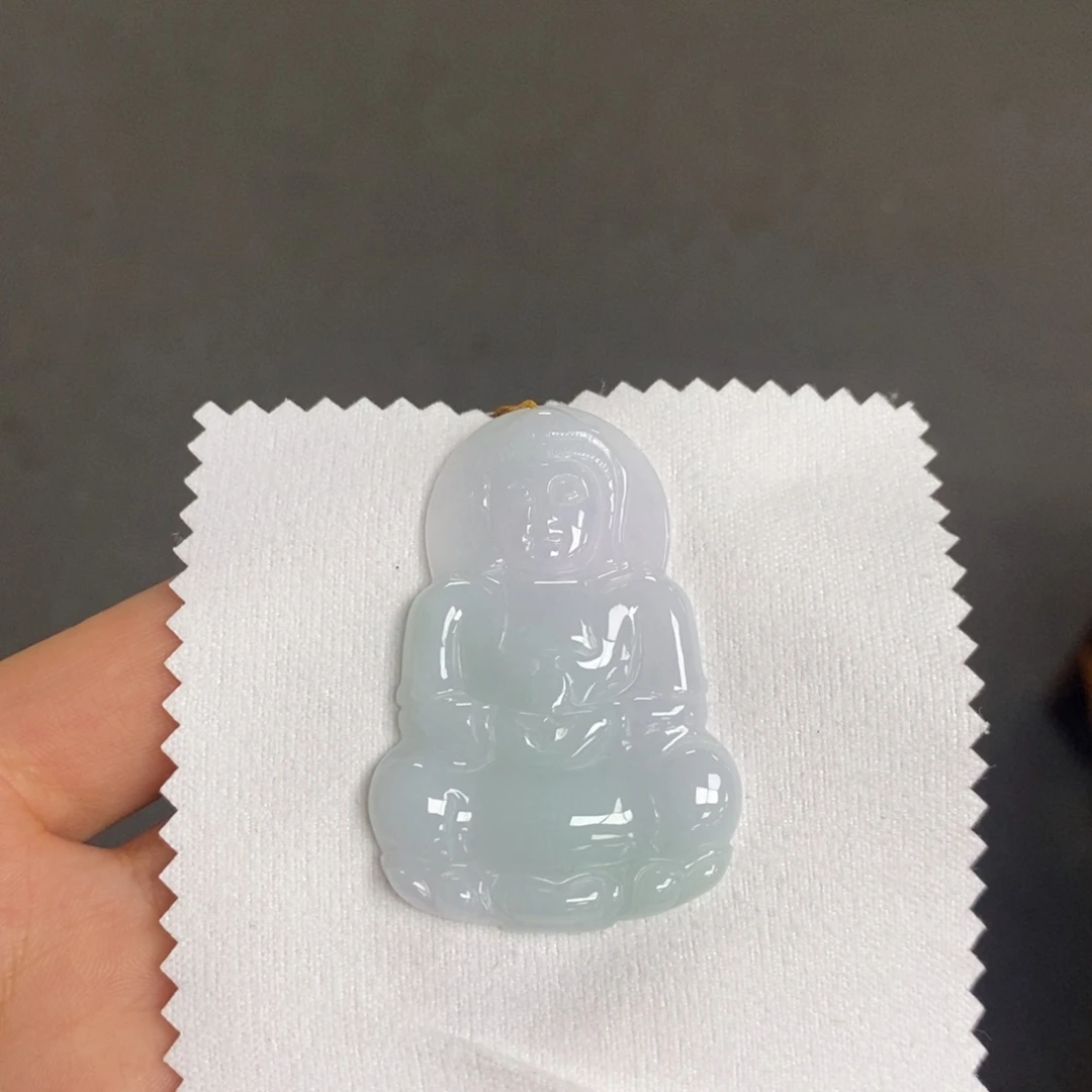 翡翠未镶嵌颈饰观音