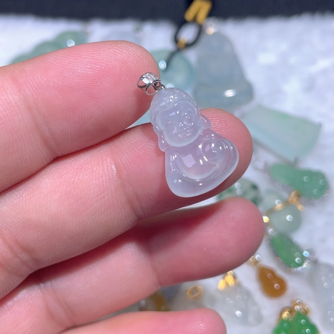 ****)翡翠18K金镶嵌颈饰