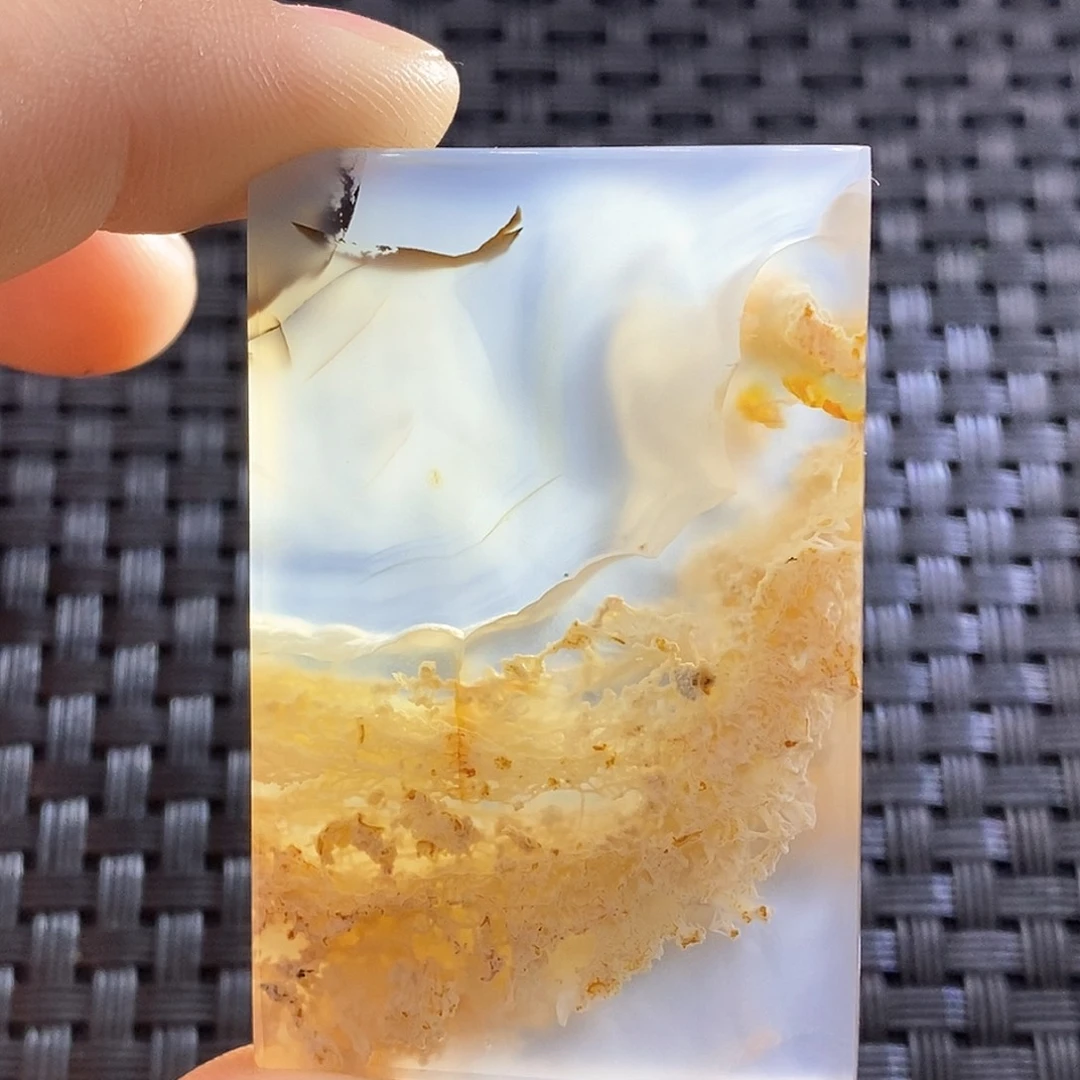 未镶嵌颈饰玛瑙/玉髓T****人