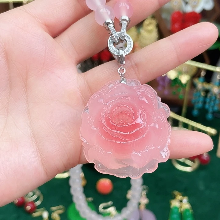 石英质玉合金耳钉