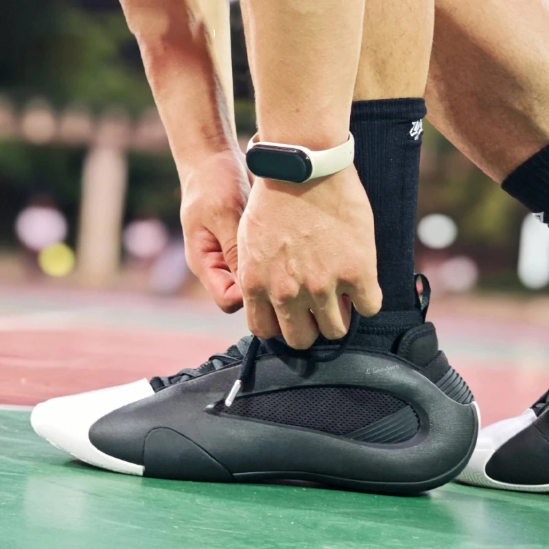 正品Adidas阿迪达斯HardenVol.8哈登8男实战缓震舒适篮球鞋IG6648