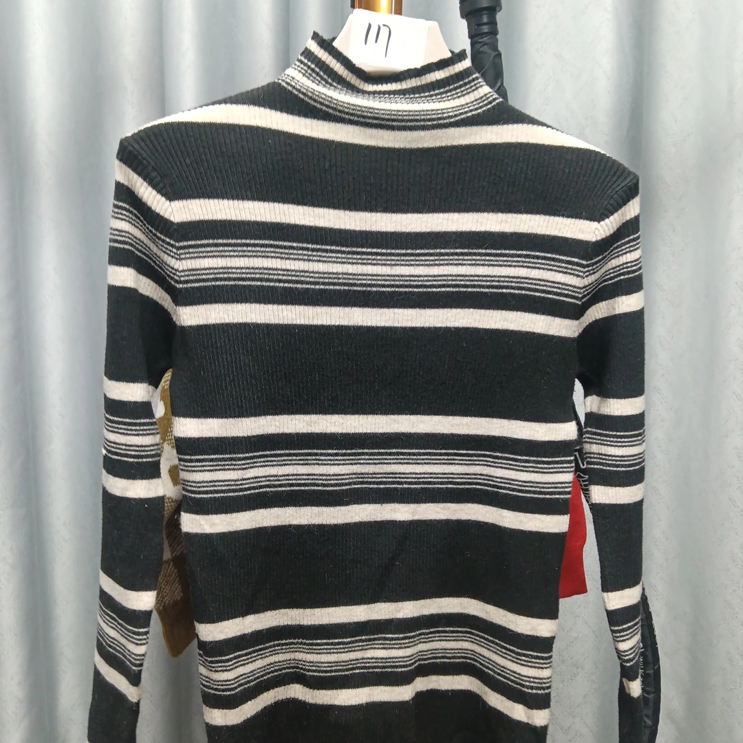 117彩色条纹方领套头针织秋季新款毛衣时尚高级设计感上衣潮