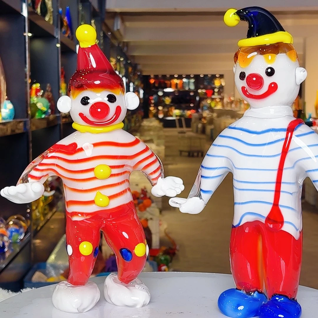 涟***漪茶宠琉璃塔和塔顶都可以看到