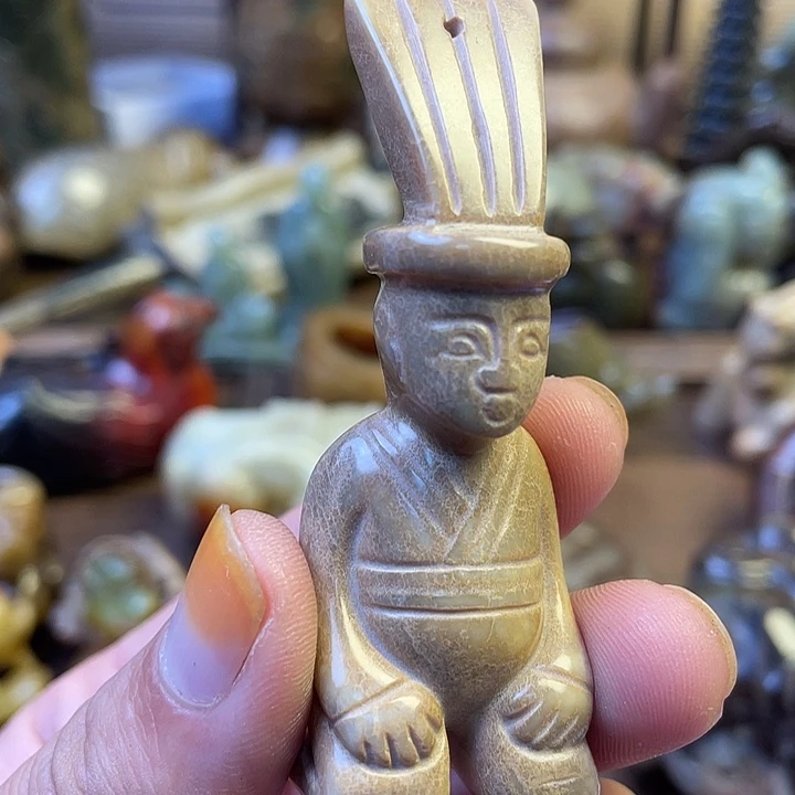 和田玉（糖玉）未镶嵌挂件