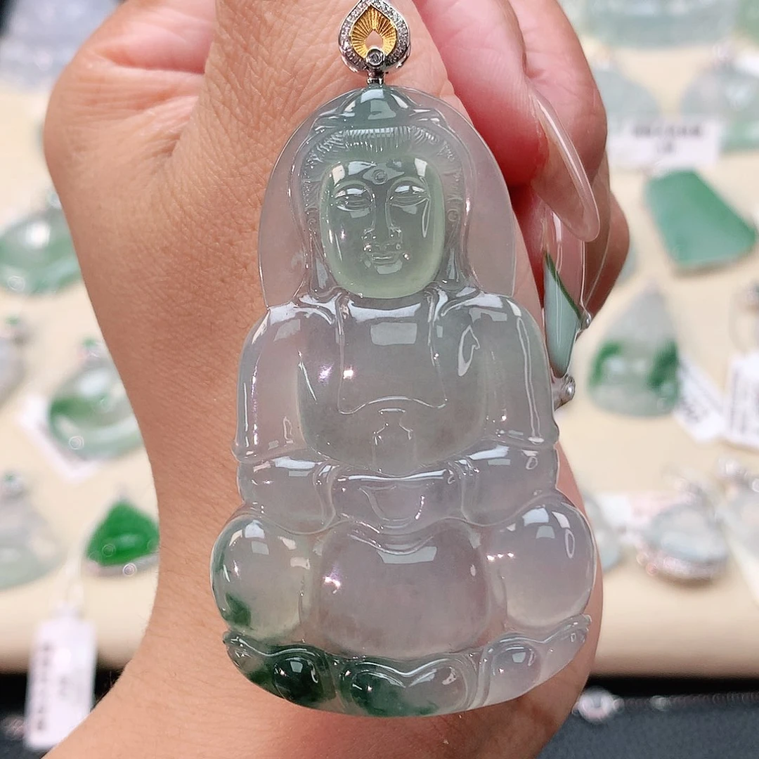 翡翠挂件18K金镶嵌观音
