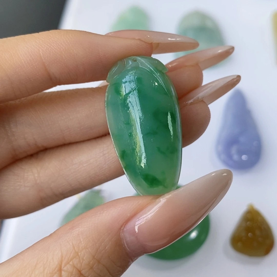 未镶嵌定制翡翠瓜