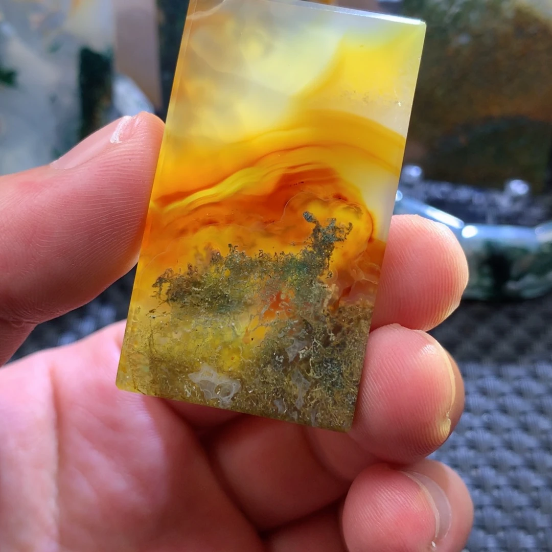 玛瑙/玉髓颈饰未镶嵌碧**天