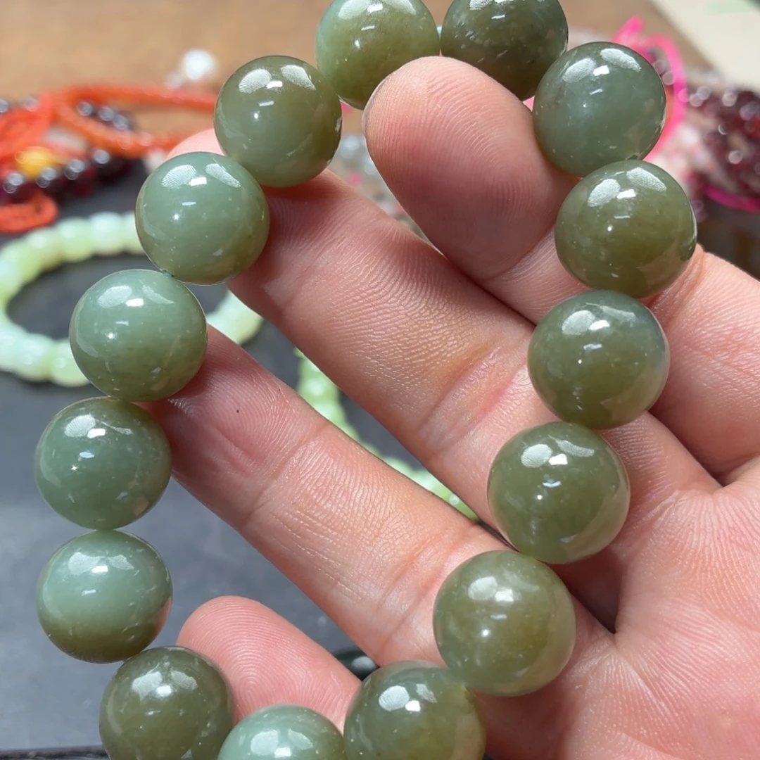 和田玉未镶嵌手链