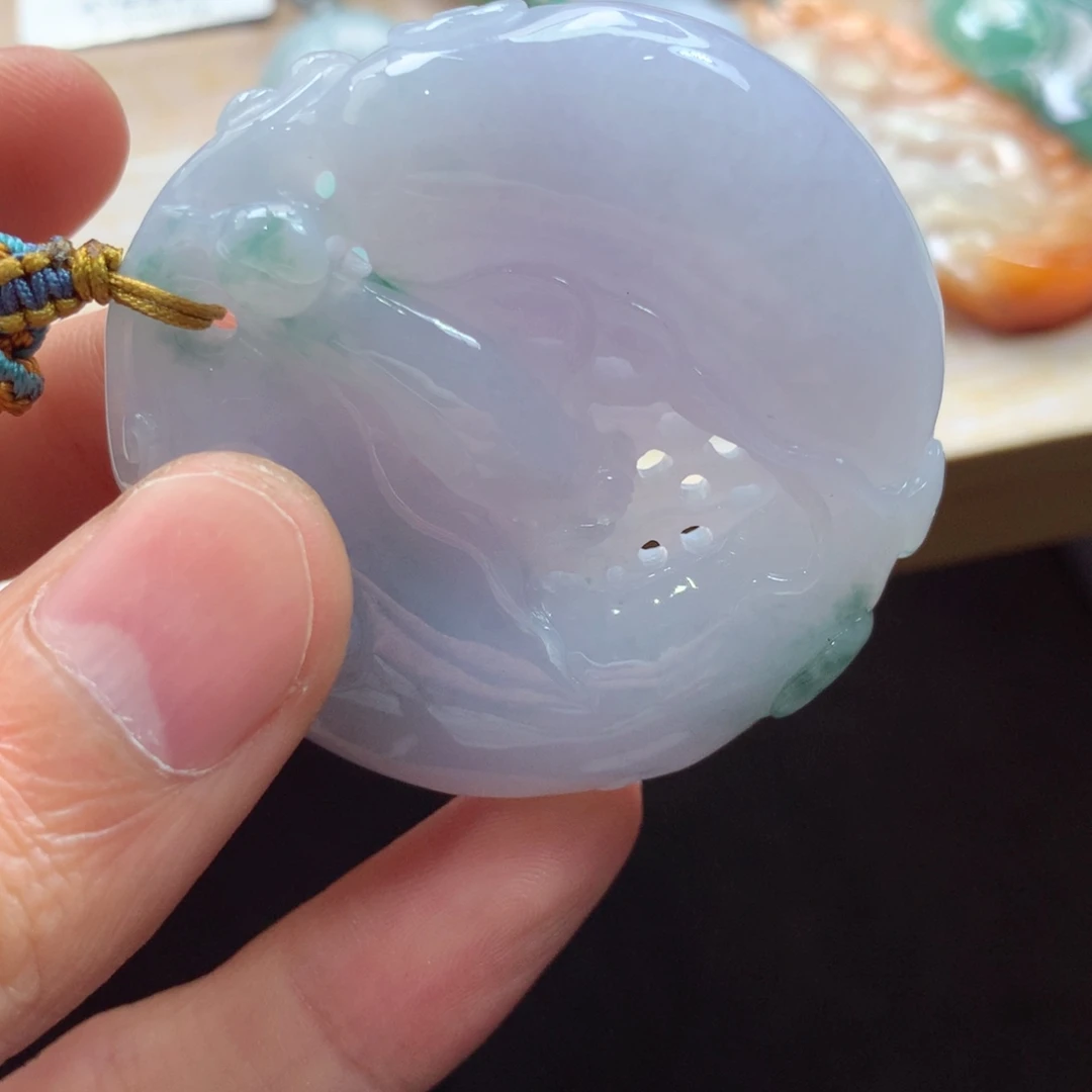 翡翠未镶嵌颈饰吊坠